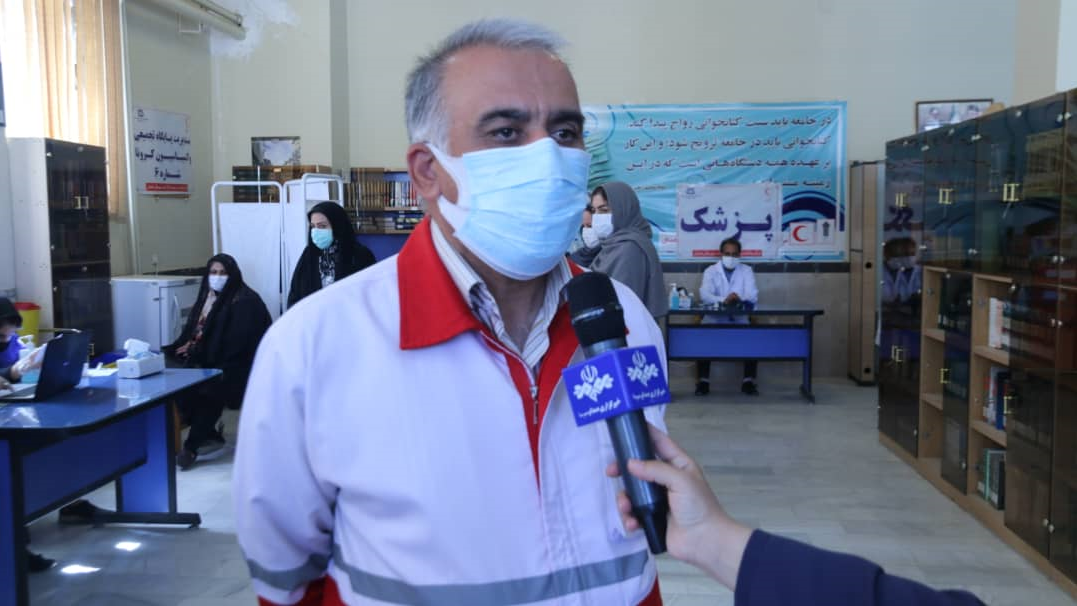 افتتاح پایگاه تجمیعی واکسیناسیون کووید 19 هلال احمر در شهرستان همدان